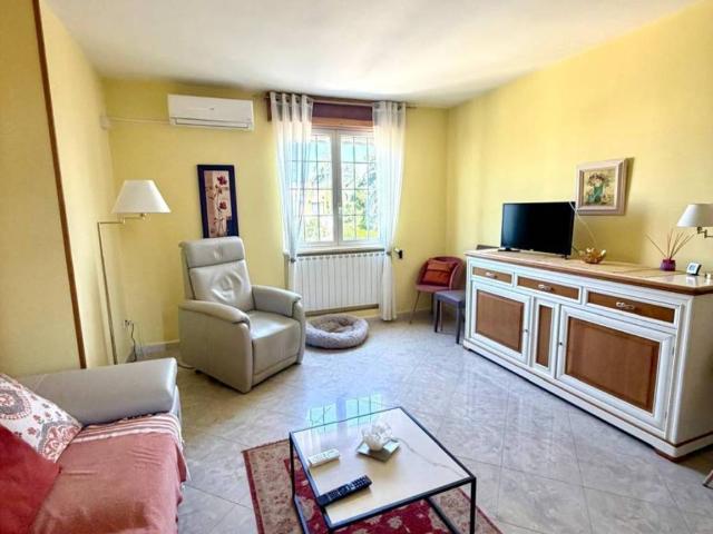Villa Indipendente in vendita a Montegrappa, Puglia