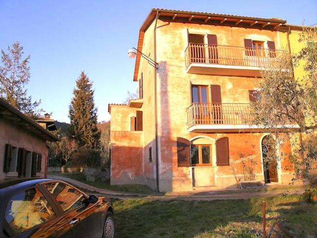 Villa Indipendente in vendita a Tuoro Sul Trasimeno, Umbria