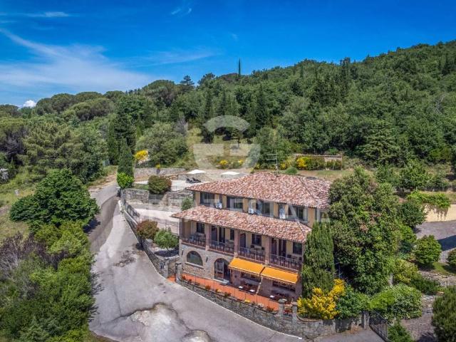 Villa Indipendente in vendita a La Cima, Tuoro Sul Trasimeno