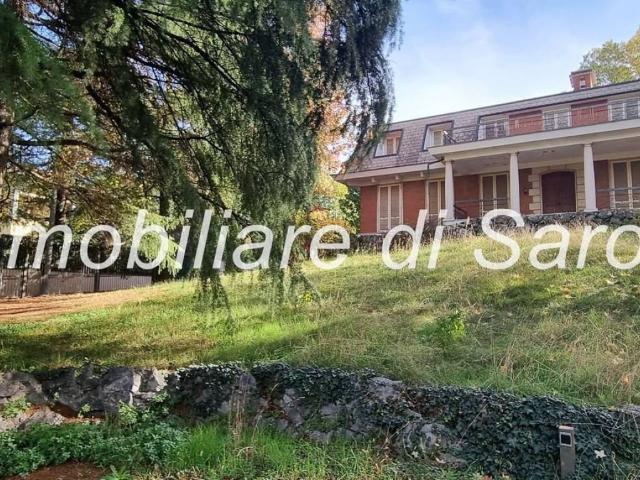 Villa Indipendente in vendita a Turate, Lombardia