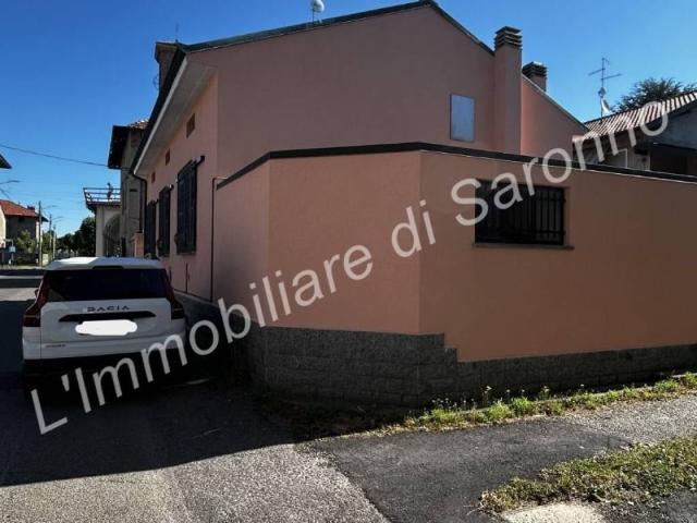 Villa Indipendente in vendita a Turate, Lombardia