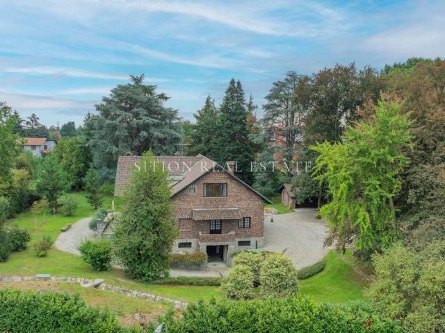 Villa Indipendente in vendita a Turbigo, Milano