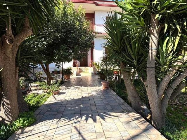 Villa Indipendente in vendita a Puglia, Bari