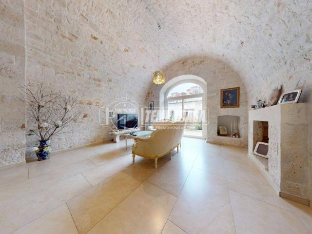 Villa Indipendente in vendita a Puglia, Bari