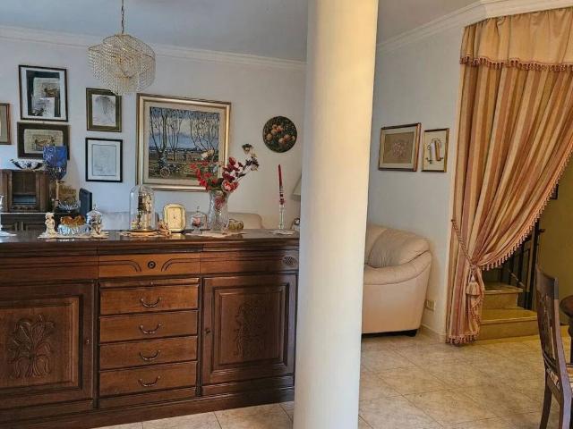 Villa Indipendente in vendita a Tuscania, Lazio