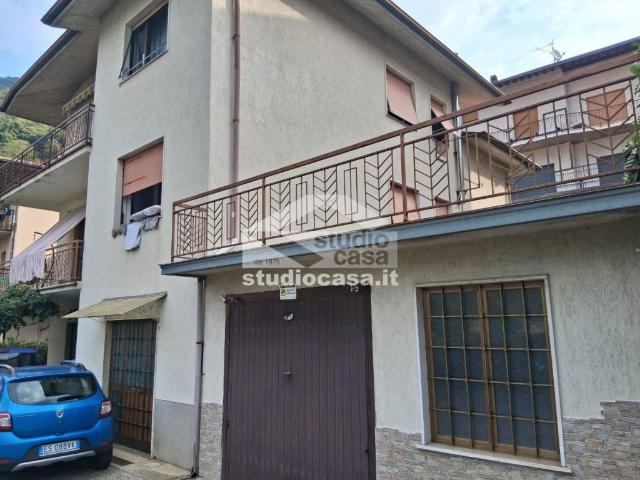 Villa Indipendente in vendita a Ubiale Clanezzo, Lombardia