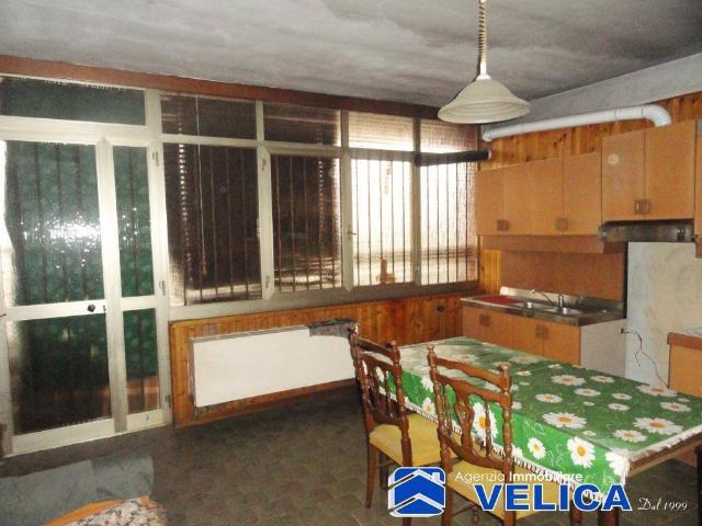 Villa Indipendente in vendita a Uboldo, Lombardia