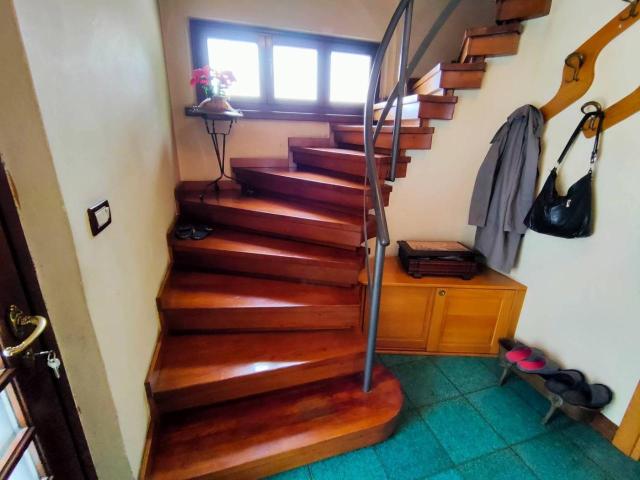Villa Indipendente in vendita a Rizzi, Reana Del Roiale