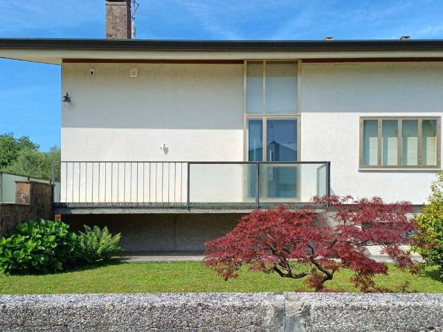 Villa Indipendente in vendita a Reana Del Roiale, Friuli-Venezia Giulia