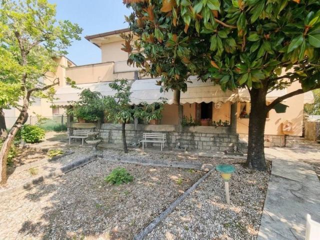 Villa Indipendente in vendita a Paderno, Reana Del Roiale