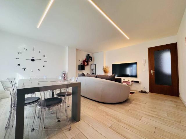 Villa Indipendente in vendita a Cormôr Alto, Reana Del Roiale