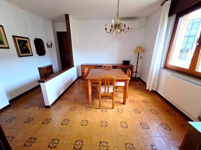 Villa Indipendente in vendita a Paderno, Reana Del Roiale