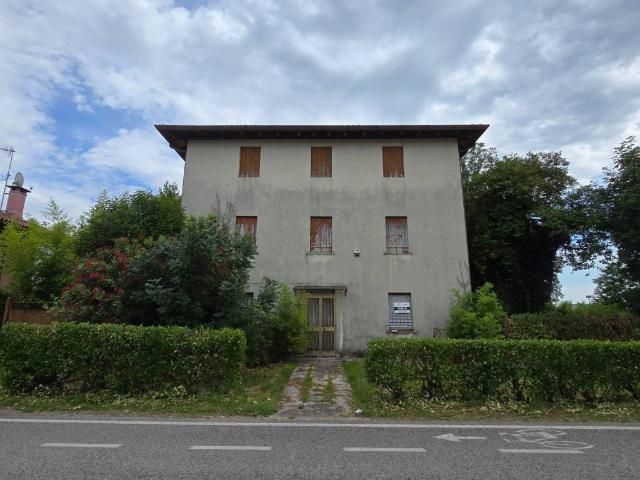 Villa Indipendente in vendita a Sant'Osvaldo, Reana Del Roiale
