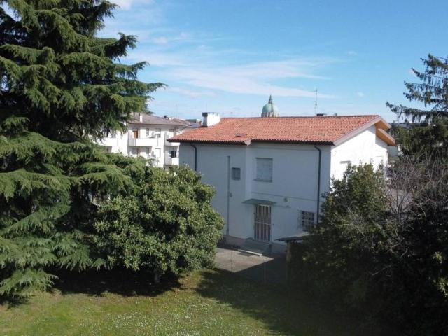 Villa Indipendente in vendita a Cormôr Alto, Reana Del Roiale