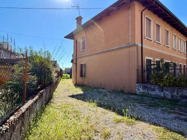 Villa Indipendente in vendita a San Rocco, Udine / Udin