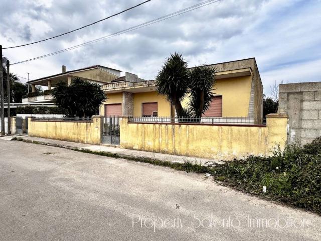 Villa Indipendente in vendita a Puglia, Lecce