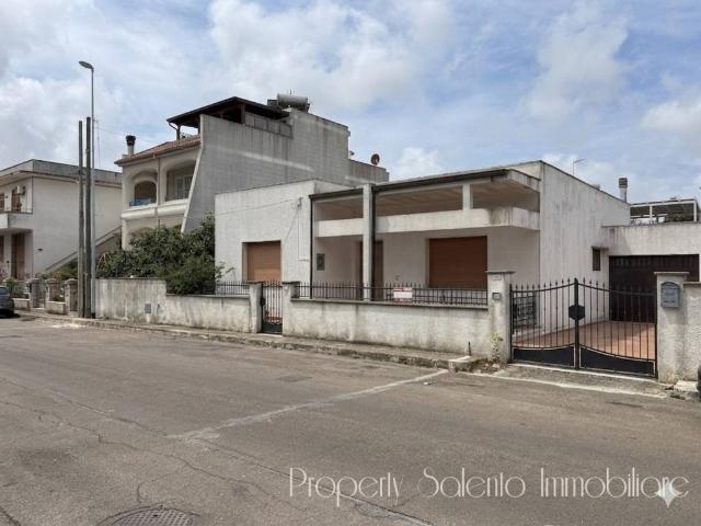 Villa Indipendente in vendita a Puglia, Lecce