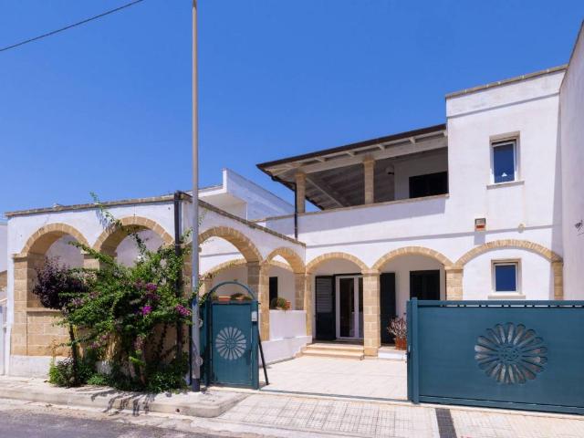 Villa Indipendente in vendita a Puglia, Lecce