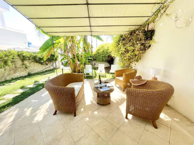 Villa Indipendente in vendita a Puglia, Lecce