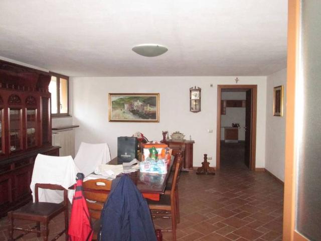 Villa Indipendente in vendita a Urago d'Oglio, Brescia