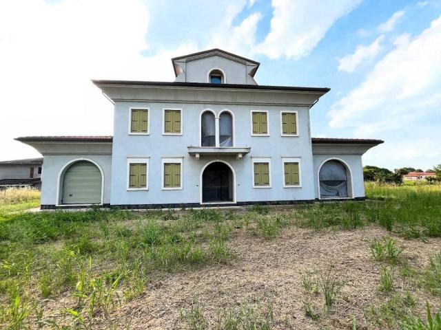 Villa Indipendente in vendita a Urbana, Veneto