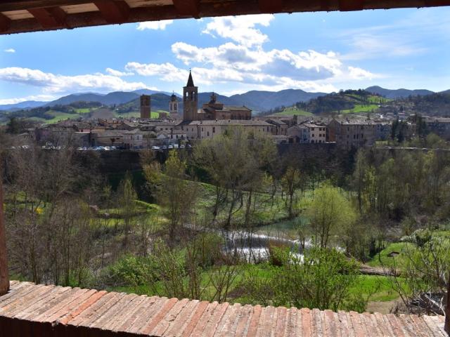 Villa Indipendente in vendita a Marche, Pesaro E Urbino