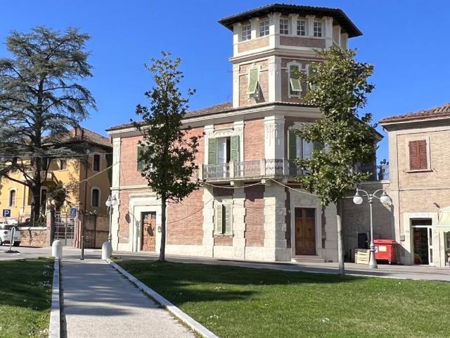 Villa Indipendente in vendita a Marche, Pesaro E Urbino