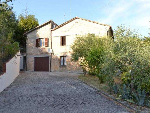 Villa Indipendente in vendita a Marche, Pesaro E Urbino