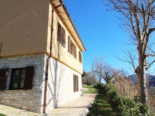 Villa Indipendente in vendita a Marche, Pesaro E Urbino