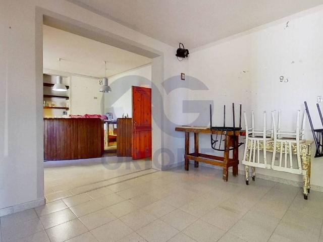 Villa Indipendente in vendita a Vallefoglia, Marche