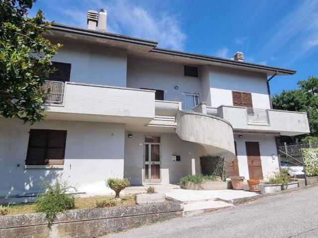 Villa Indipendente in vendita a Marche, Pesaro E Urbino