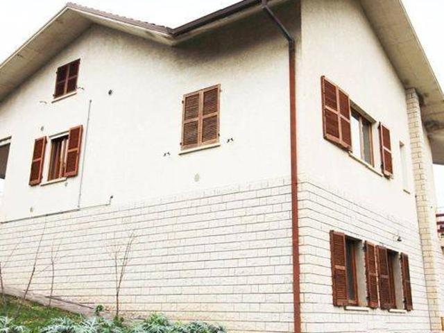 Villa Indipendente in vendita a Marche, Pesaro E Urbino