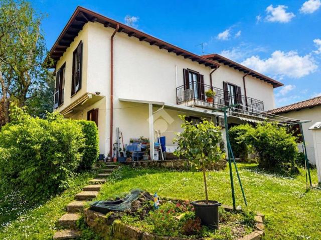 Villa Indipendente in vendita a Usmate Velate, Usmate