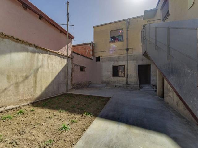 Villa Indipendente in vendita a Ussana, Sardigna/Sardegna