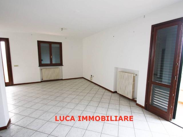 Villa Indipendente in vendita a Uzzano, Forone