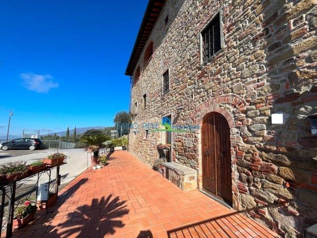 Villa Indipendente in vendita a Uzzano, Toscana