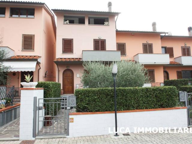 Villa Indipendente in vendita a La Costa, Pistoia