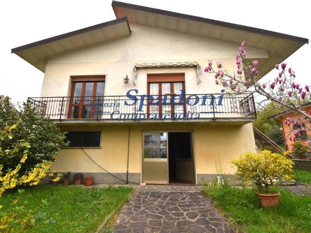 Villa Indipendente in vendita a Uzzano, Toscana
