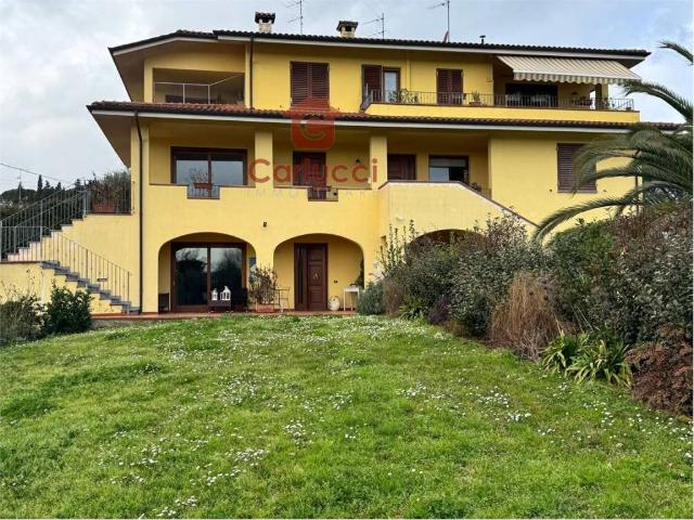 Villa Indipendente in vendita a Uzzano, Forone