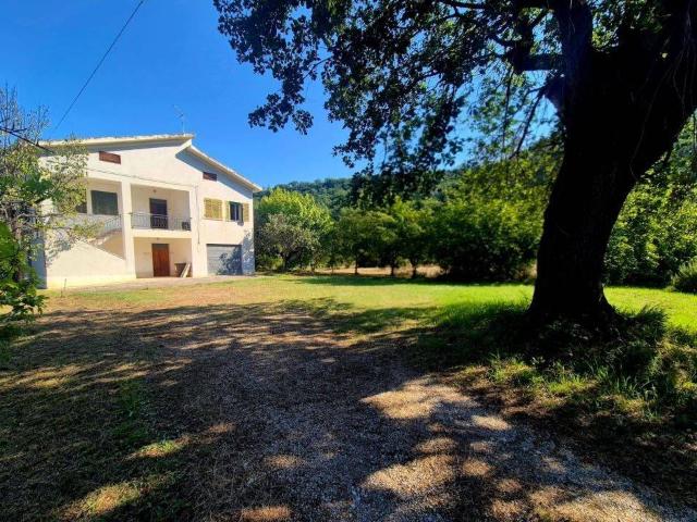 Villa Indipendente in vendita a Vacri, Abruzzo