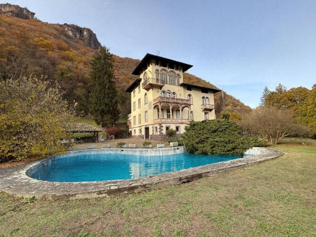 Villa Indipendente in vendita a Überetsch-Unterland - Oltradige-Bassa Atesina, Vadena - Pfatten