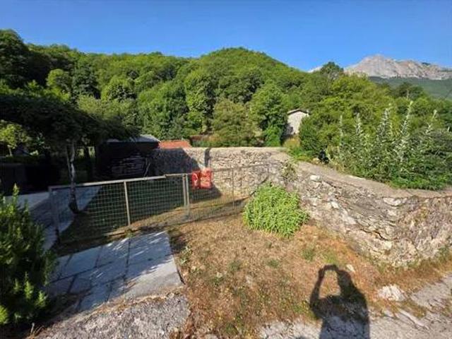 Villa Indipendente in vendita a Vagli Sopra, Vagli Sotto