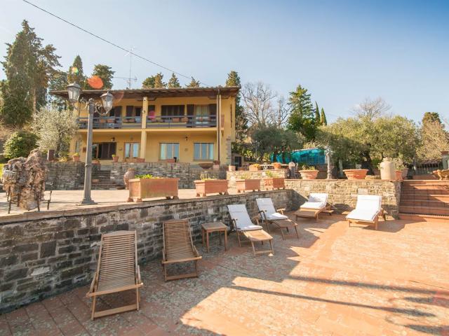 Villa Indipendente in vendita a Vaglia, Toscana