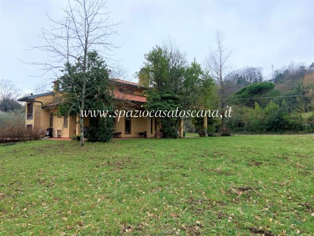 Villa Indipendente in vendita a Vaiano, Toscana