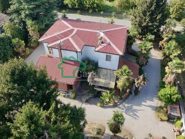 Villa Indipendente in vendita a Vaiano Cremasco, Lombardia