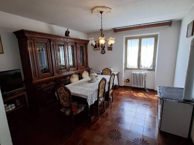 Villa Indipendente in vendita a L'Isola, Vaiano