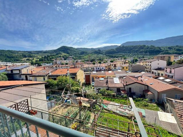 Villa Indipendente in vendita a Vaiano, Toscana