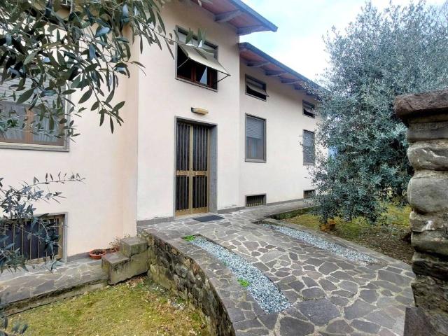 Villa Indipendente in vendita a Sofignano, Vaiano