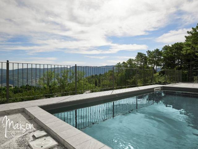 Villa Indipendente in vendita a Schignano, Vaiano