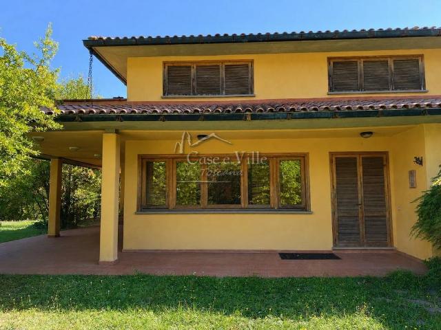 Villa Indipendente in vendita a Schignano, Vaiano